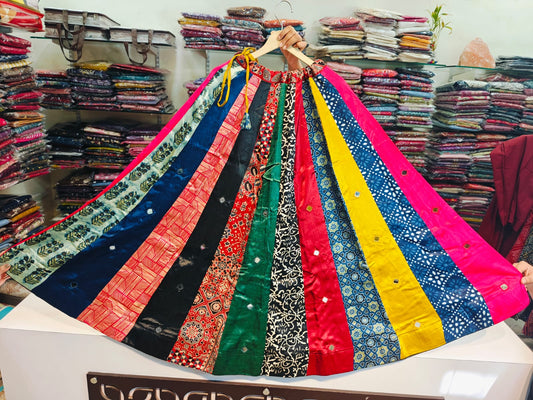 Pure gaji silk flared skirt (F127)