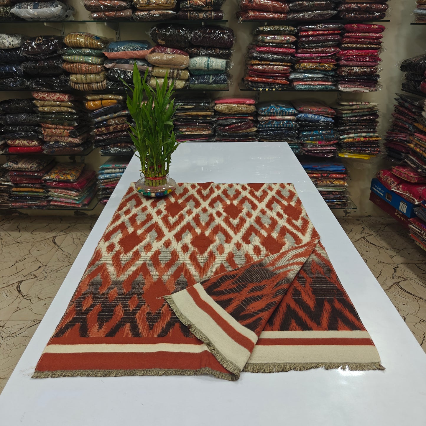 Premium pure soft imported reversible warm stole (Z16)