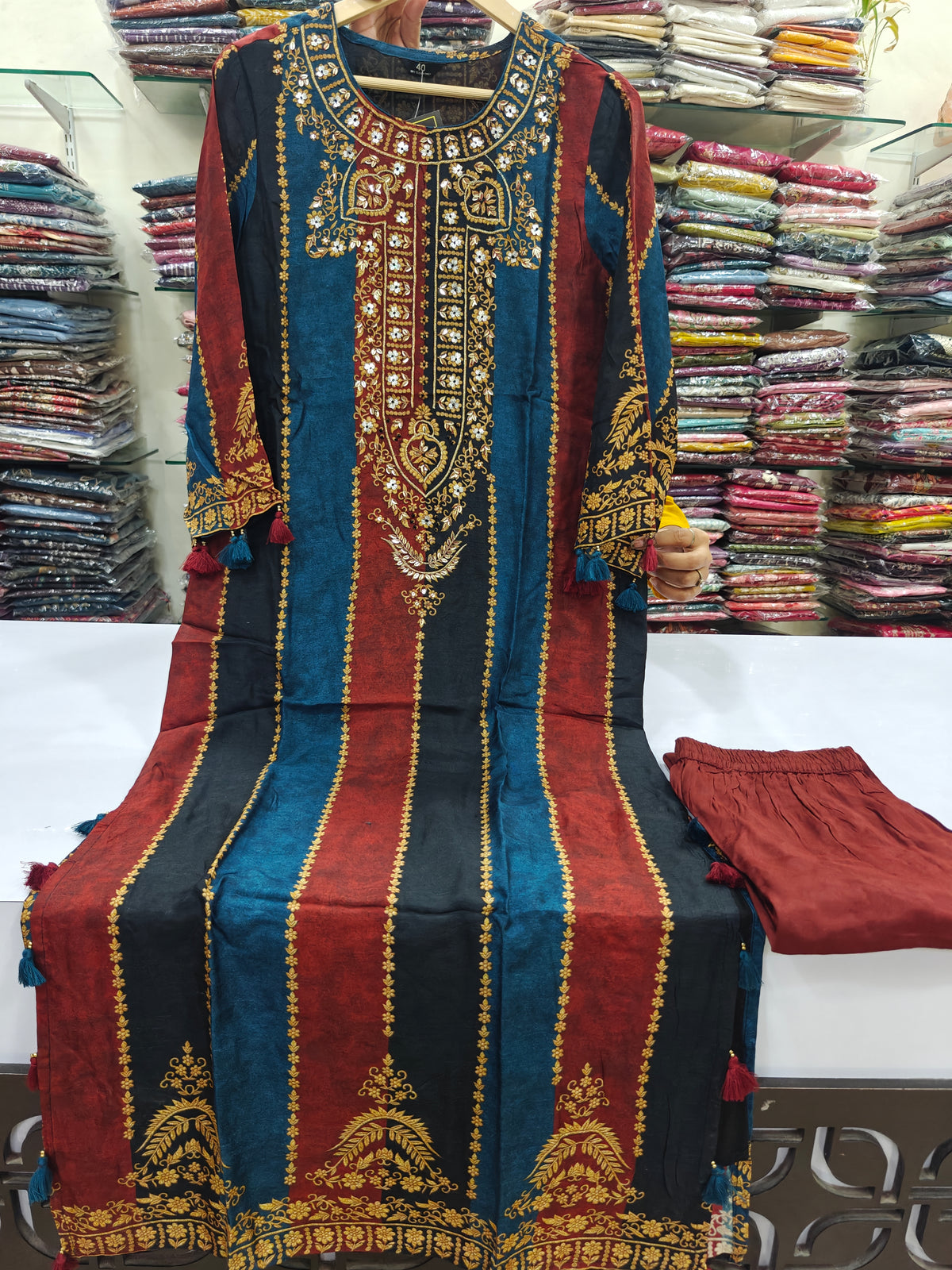 Pure crape with lining pheran pattern smart two piece cordset length 54 inch (C742)