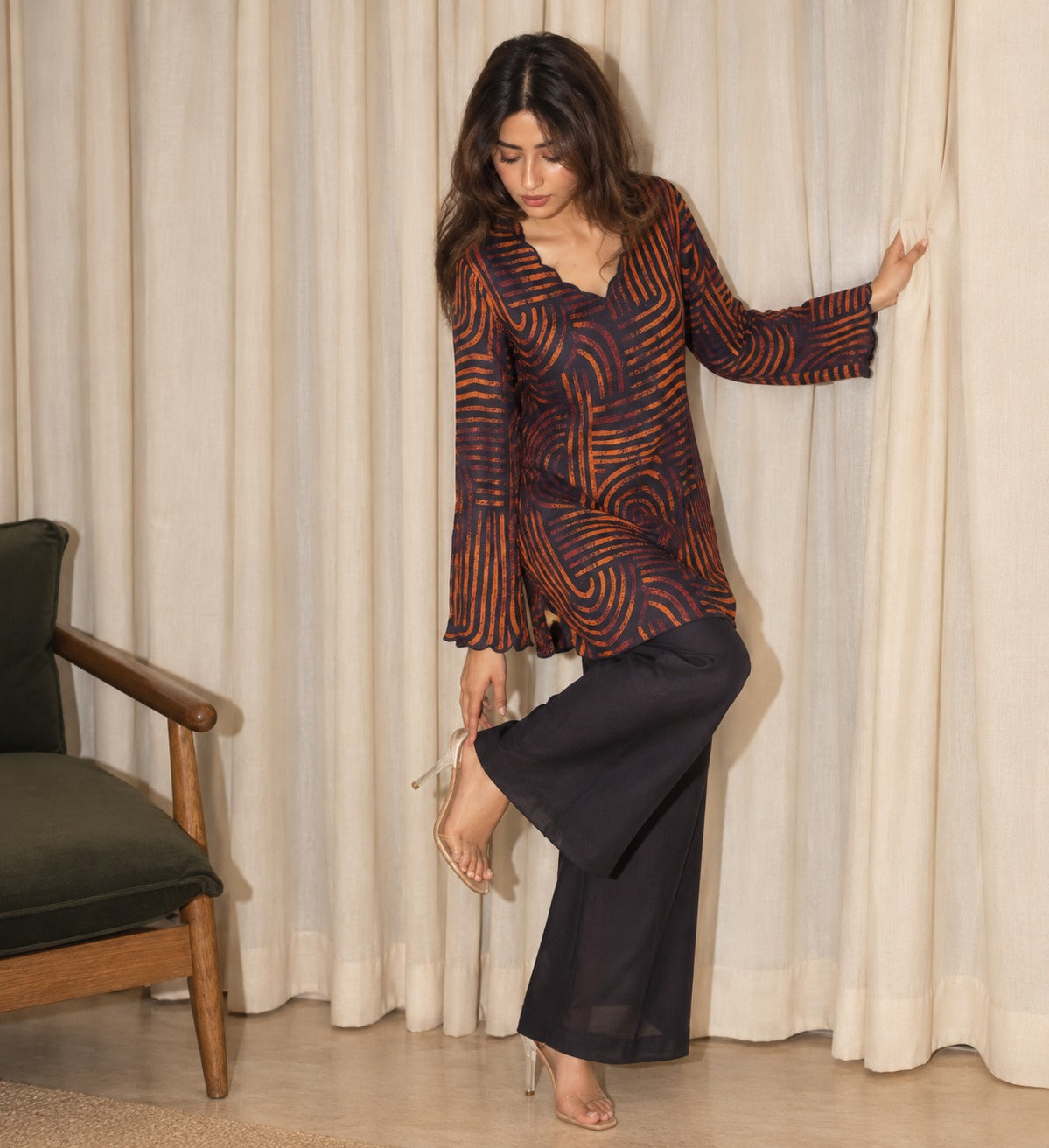 Pure muslin patola print smart two piece cordset (S372)
