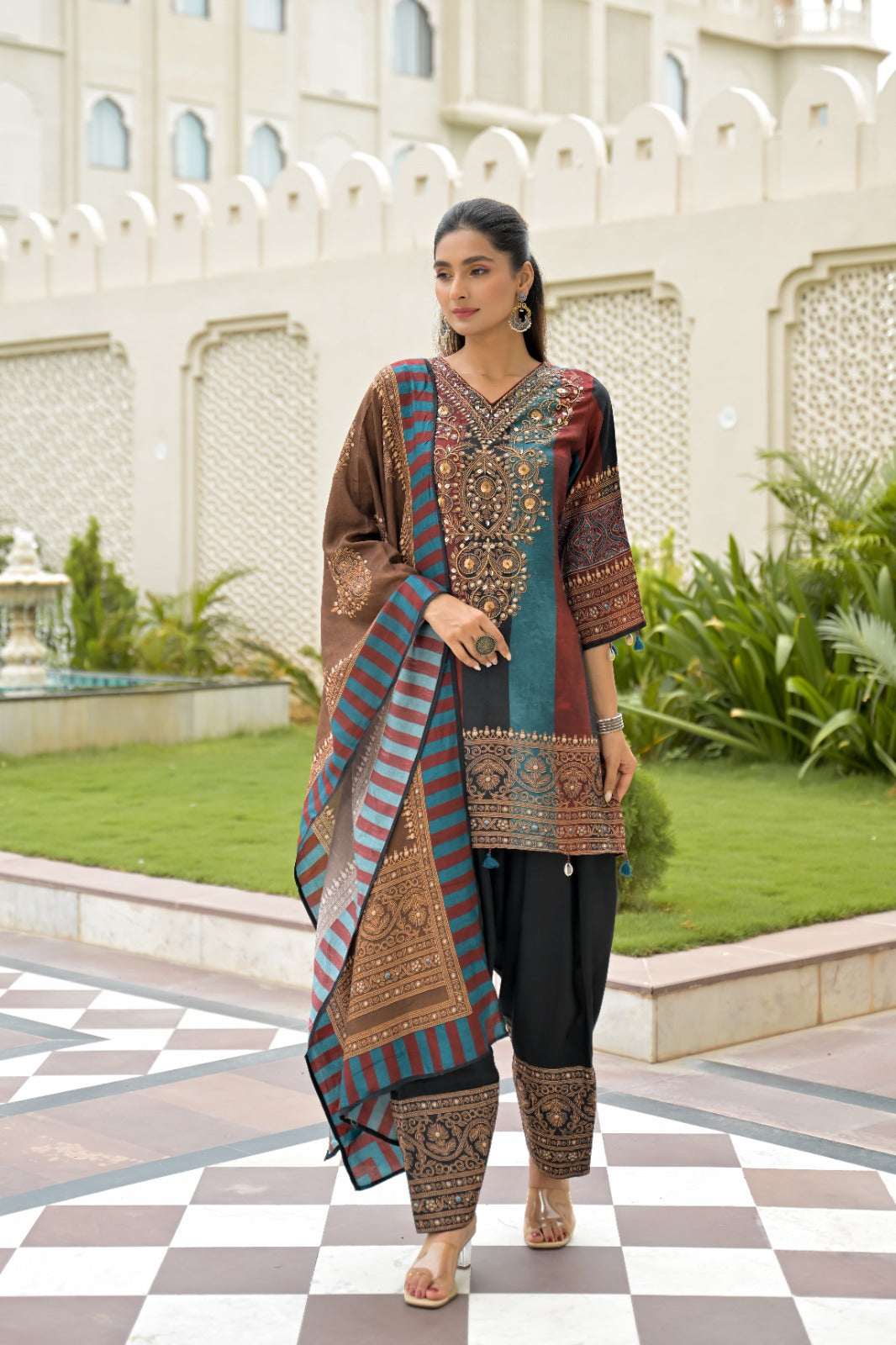 Russian silk with hand work and paired with farshi salwar three piece set (C468)