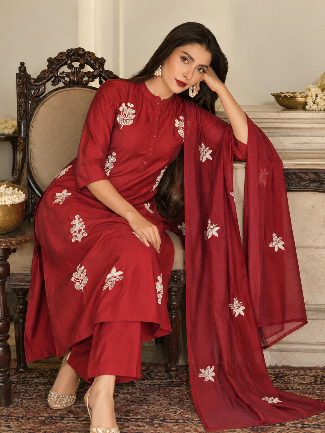 Muslin with dori work beautiful three piece set (S358)