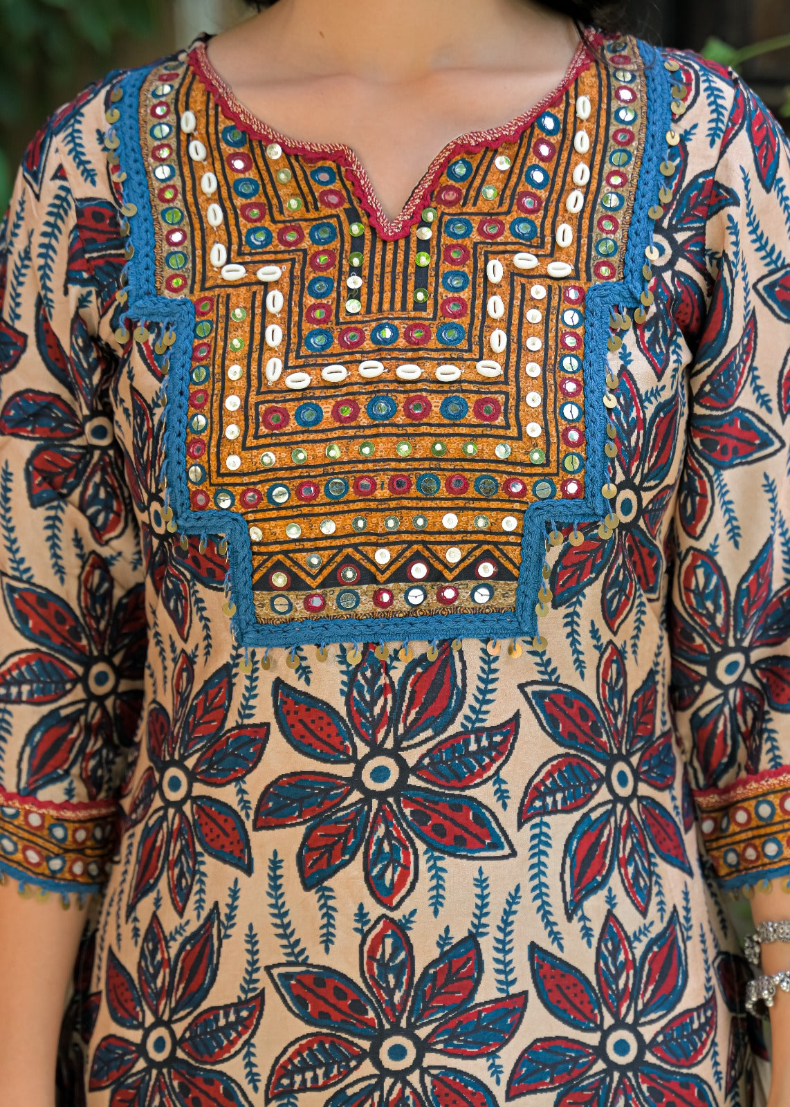 Pure crape silk with mul lining three piece set (C470)