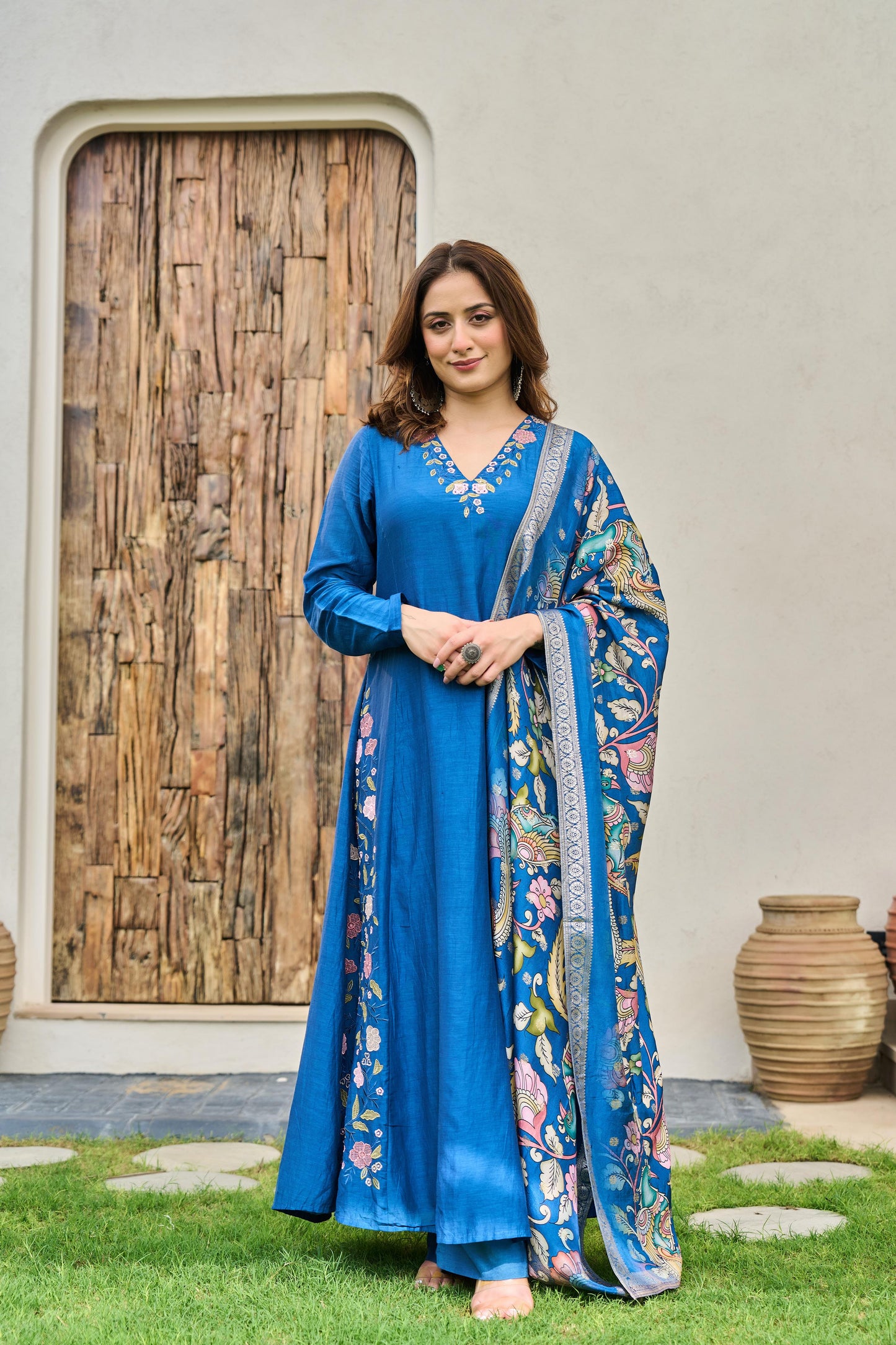 Royal blue mul chanderi fully thread work with kalamkari dupatta three piece set (A528)