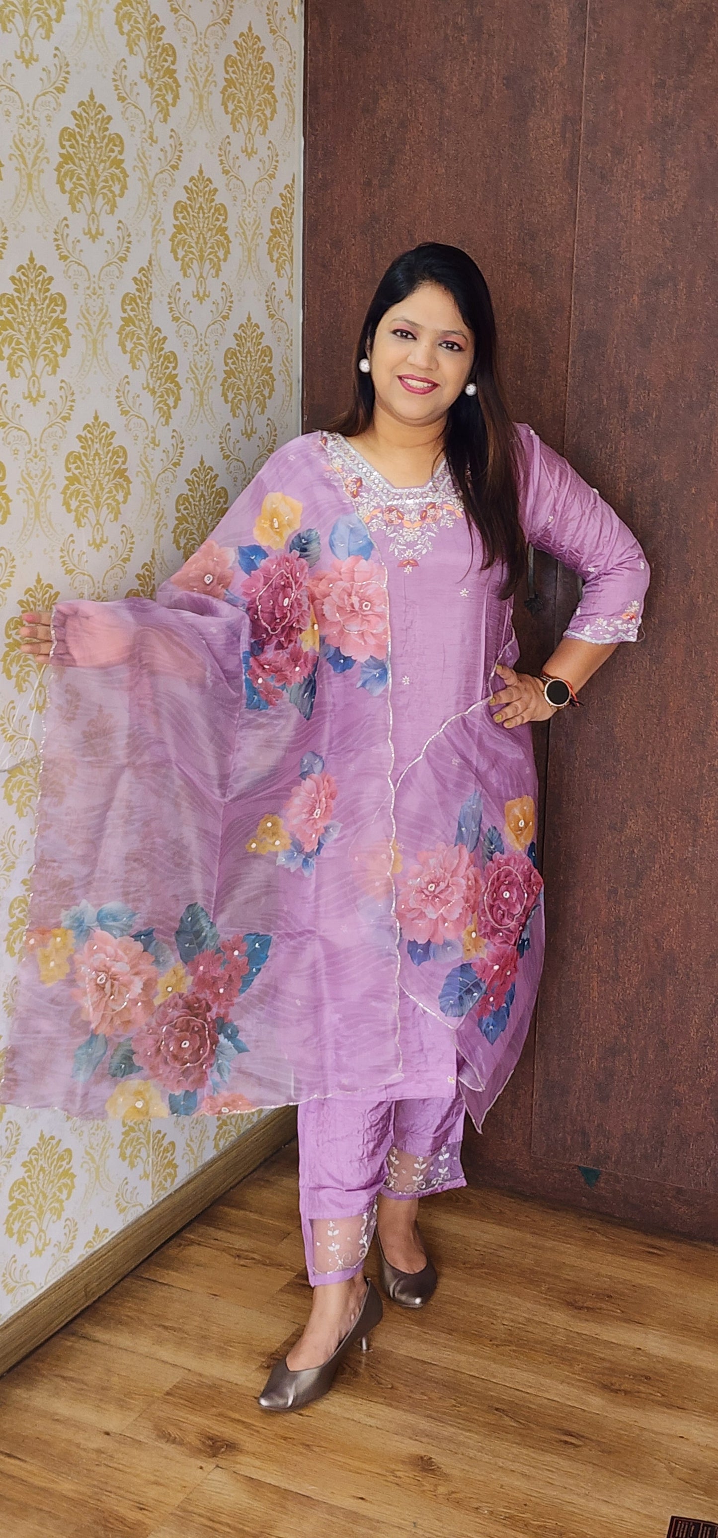 Lavendor pure silk with organza duppatta three piece set (P568)