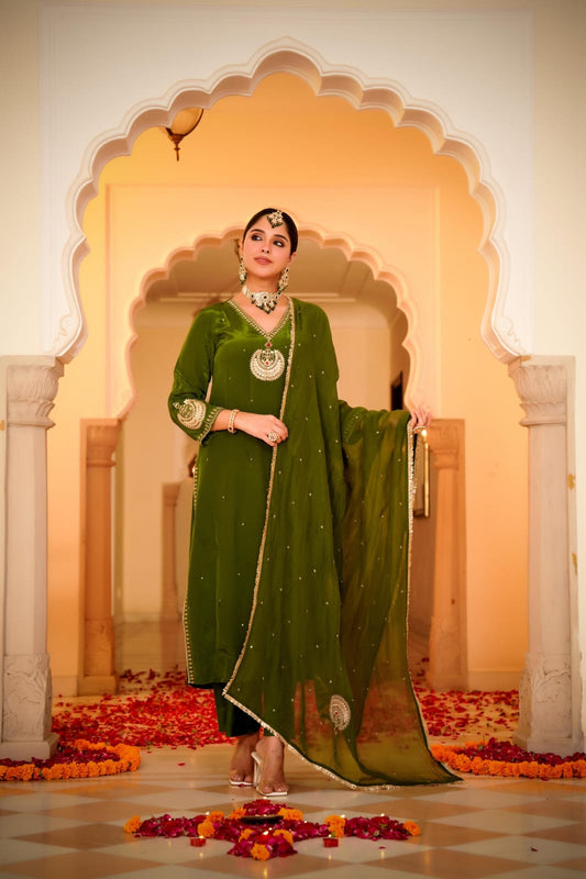Green pure crape silk with lining designer three piece set (A1089)
