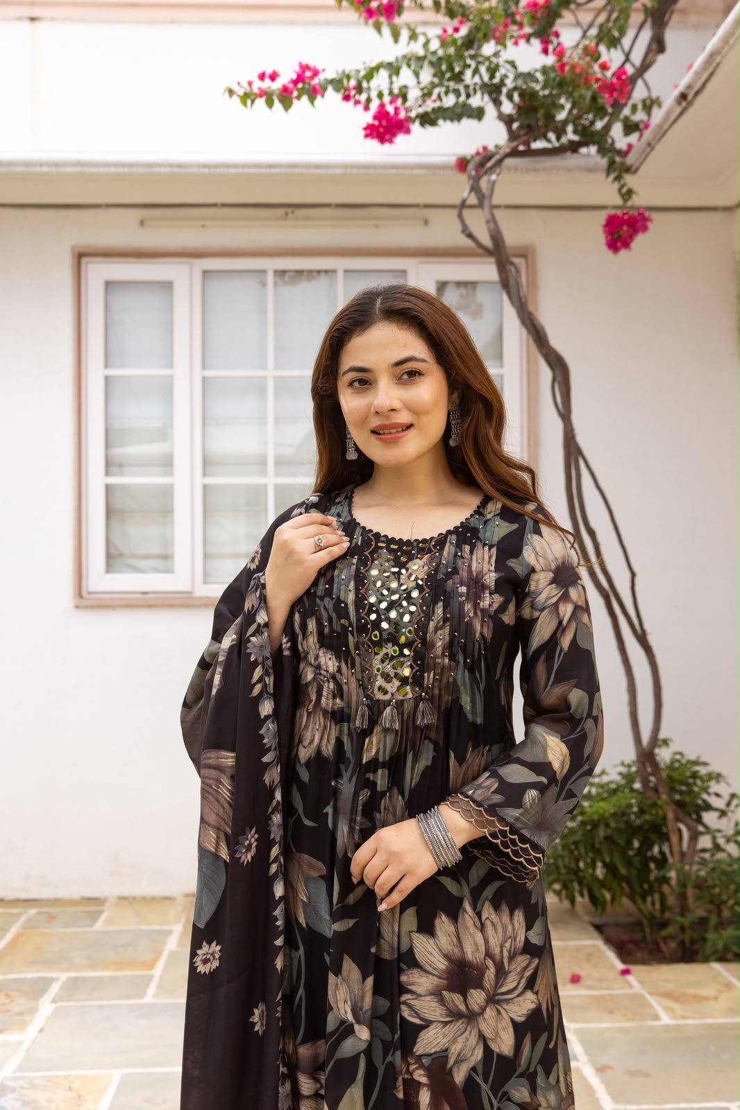 Mul chanderi with lining very beautiful digital print smart three piece set (S371)