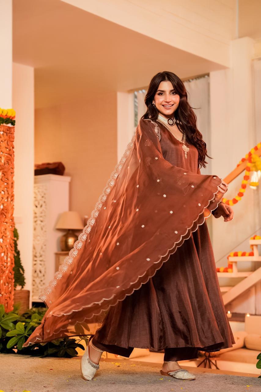 Pure santoori silk with lining designer three piece set (A1402)