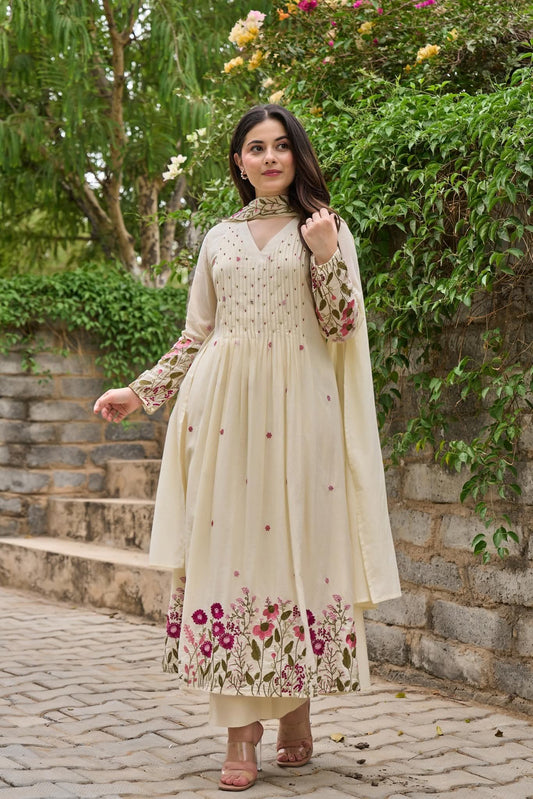 Off white pure cotton with full lining and full thread work three piece set (A317)