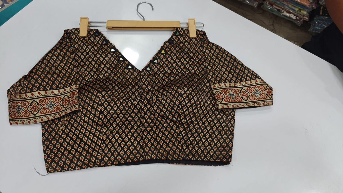 Mashroo silk with lining paded   (F113)