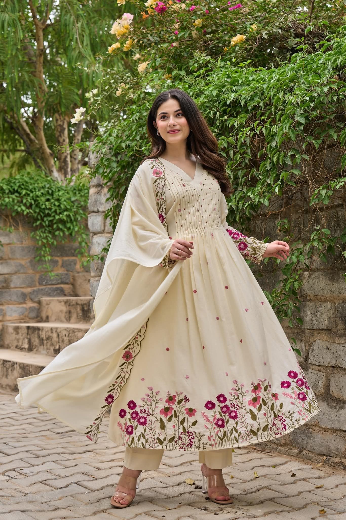 Off white pure cotton with full lining and full thread work three piece set (A317)