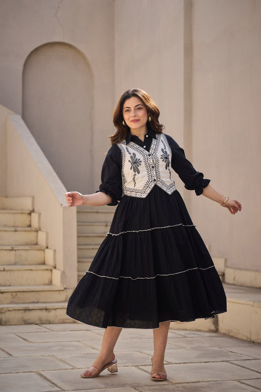 Dobi cotton with lining and paired with embroidered shrug...(B550)