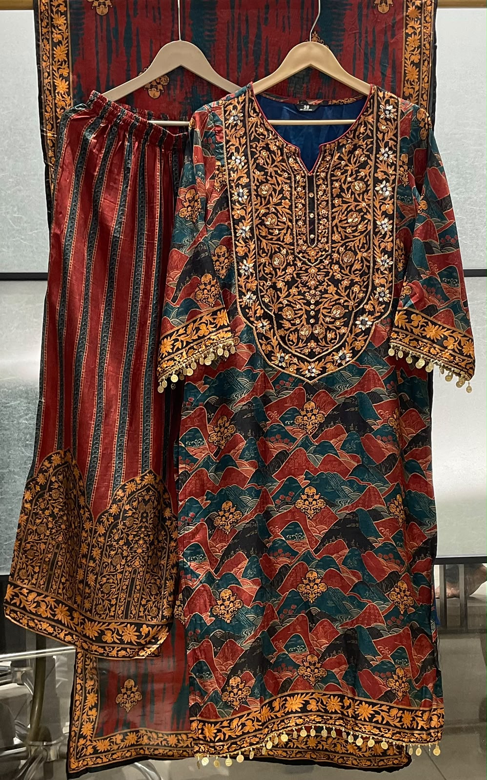 Russian silk with mul lining three piece set (C469)