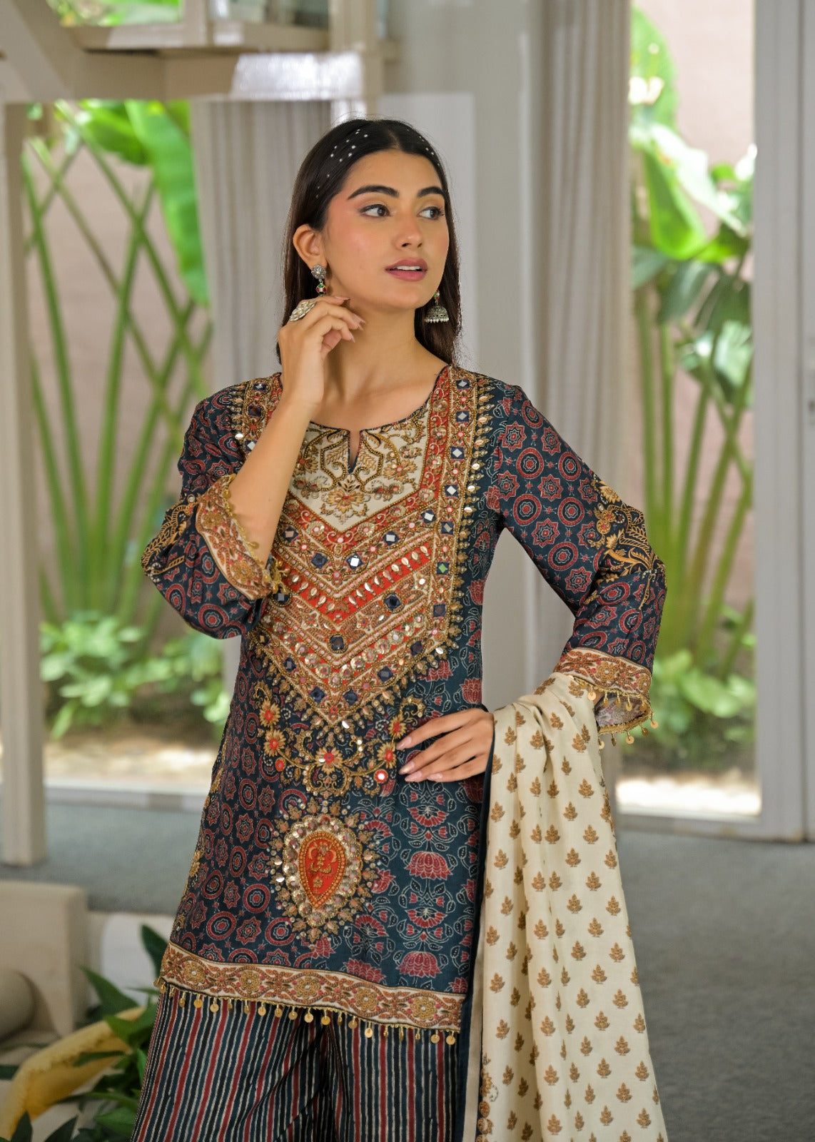 Pure dola silk designer three piece set (C538)