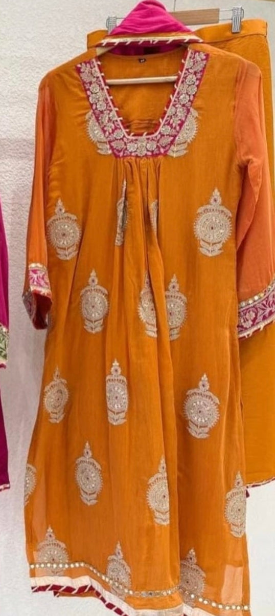 Banarsi pure mul chanderi three piece set (C480)