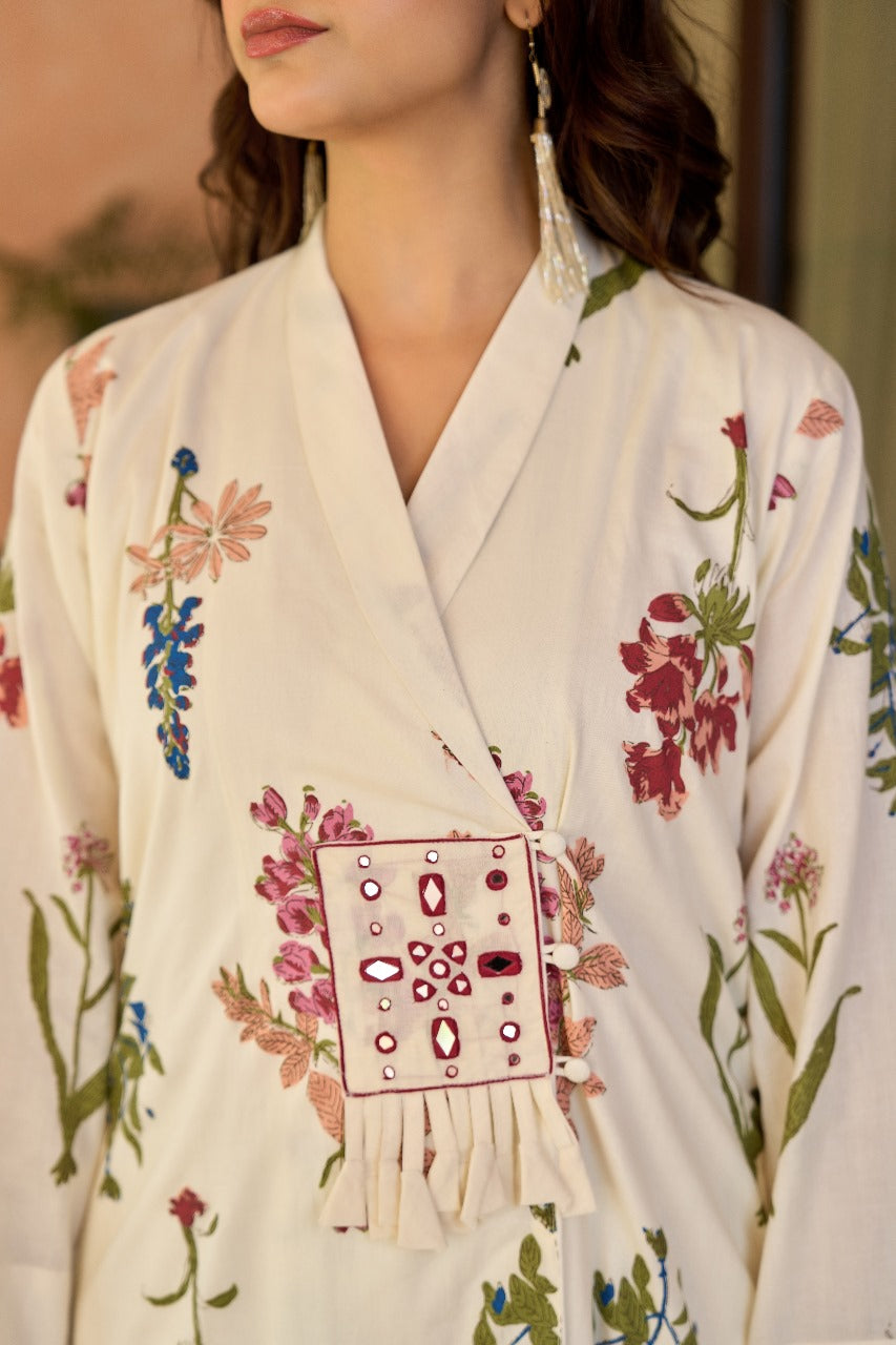 Ivory pure cotton Aline pattern with lining two piece cordset (A1164)