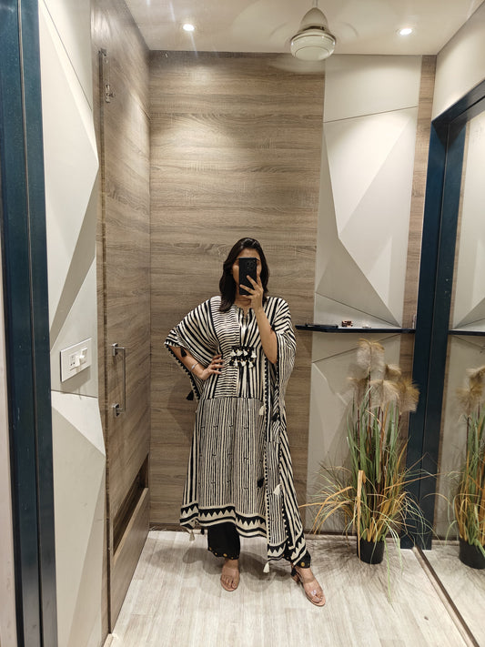 Black pure muslin stylish kaftan set (A109)