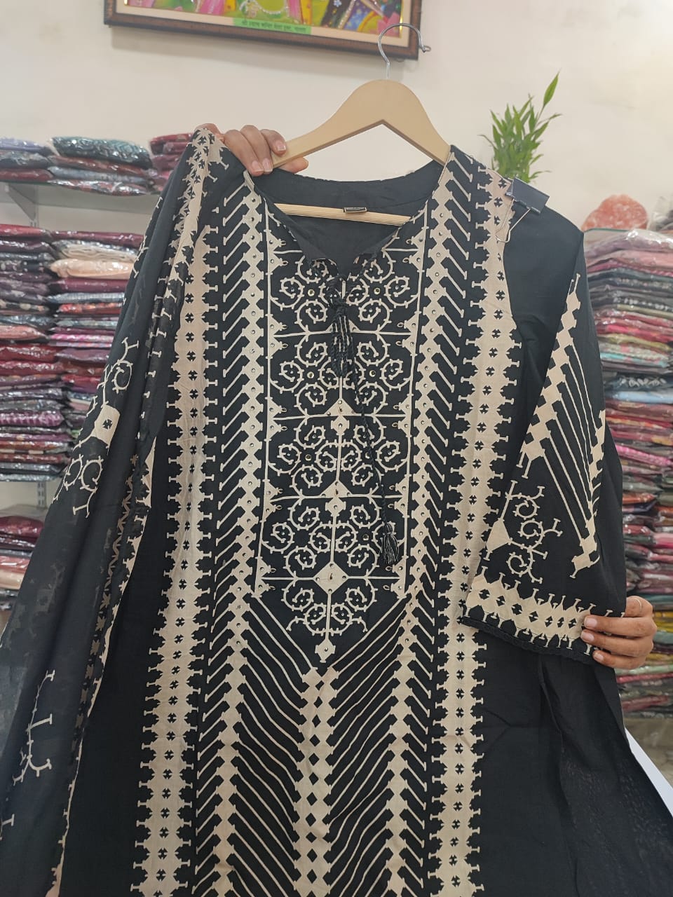 Black pure cotton placement print three piece set (B344)
