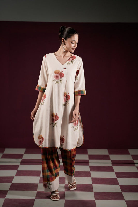 Mul cotton with lining mugal butta paired with designer farshi salwar smart two piece cordset (S130)