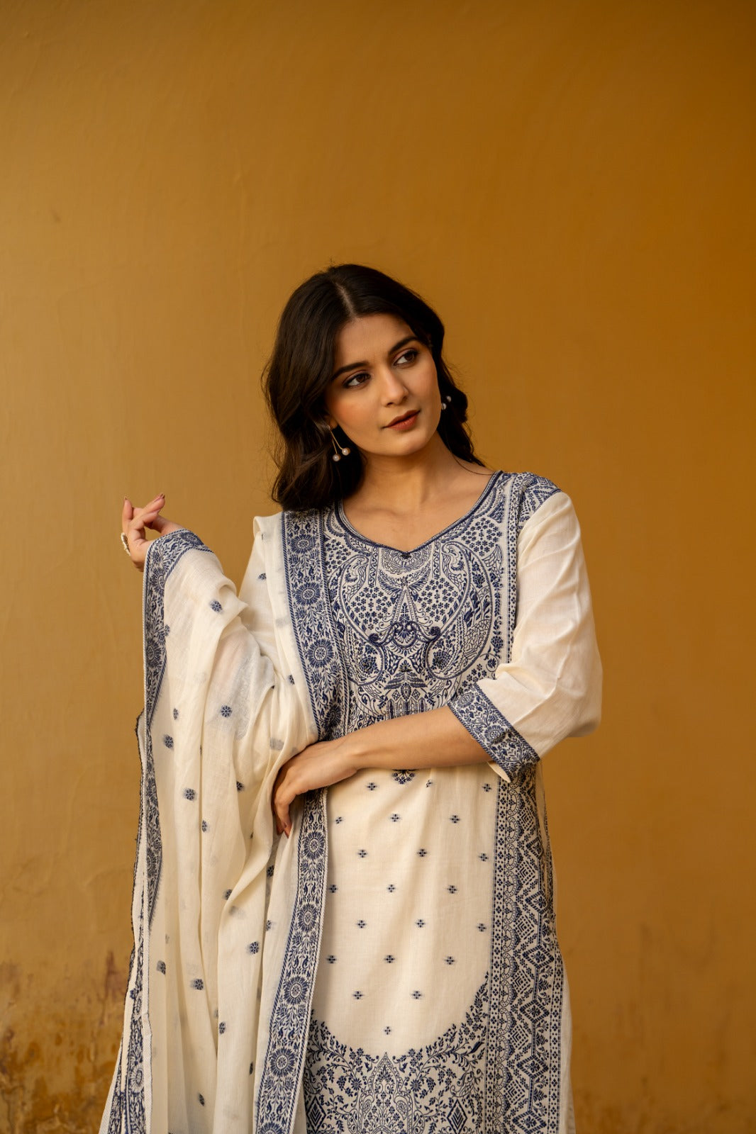 Jamdani fully weaved with mul lining three piece set (A1823)