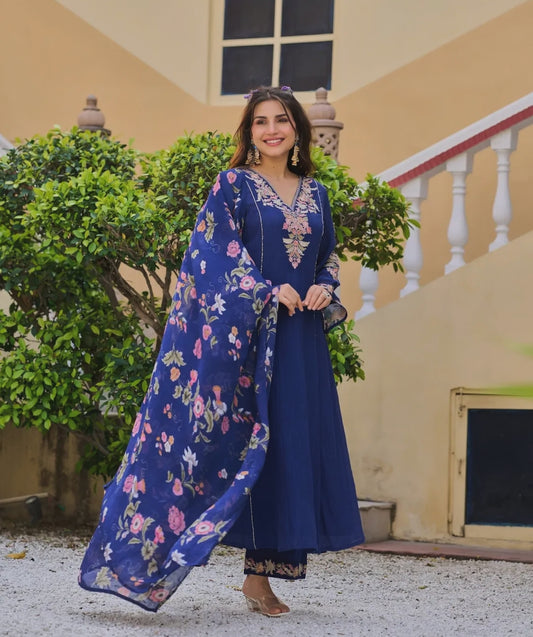 Crush cotton with lining A line kurta with mul lining and designer soft organza dupatta three piece set (B191)