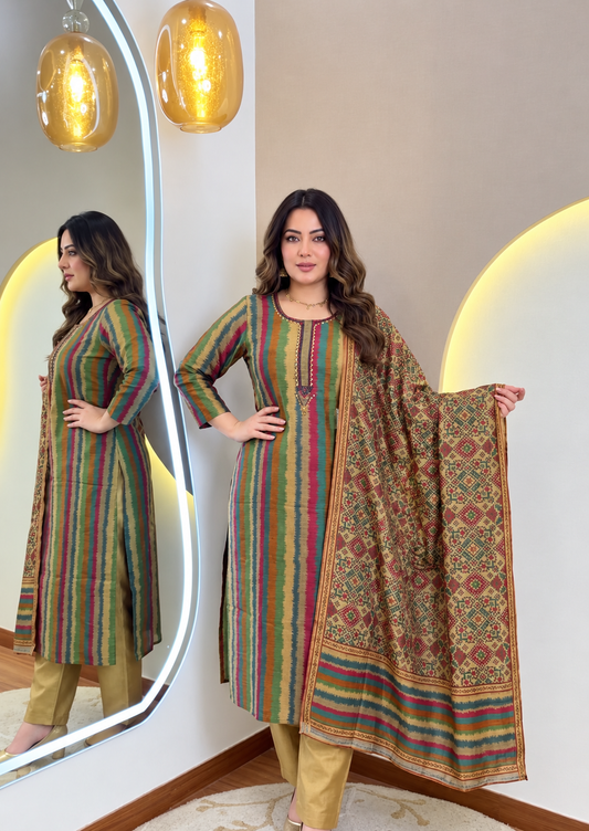 Pure Russian silk with digital print dupatta three piece set (C724)