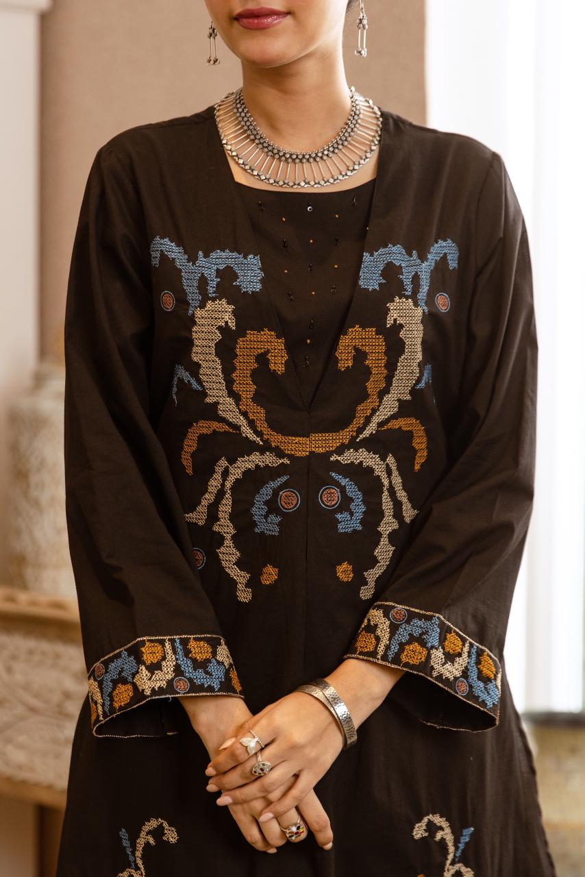 Black Pure cotton fully embroidered on top and bottom smart two piece cordset (S173)