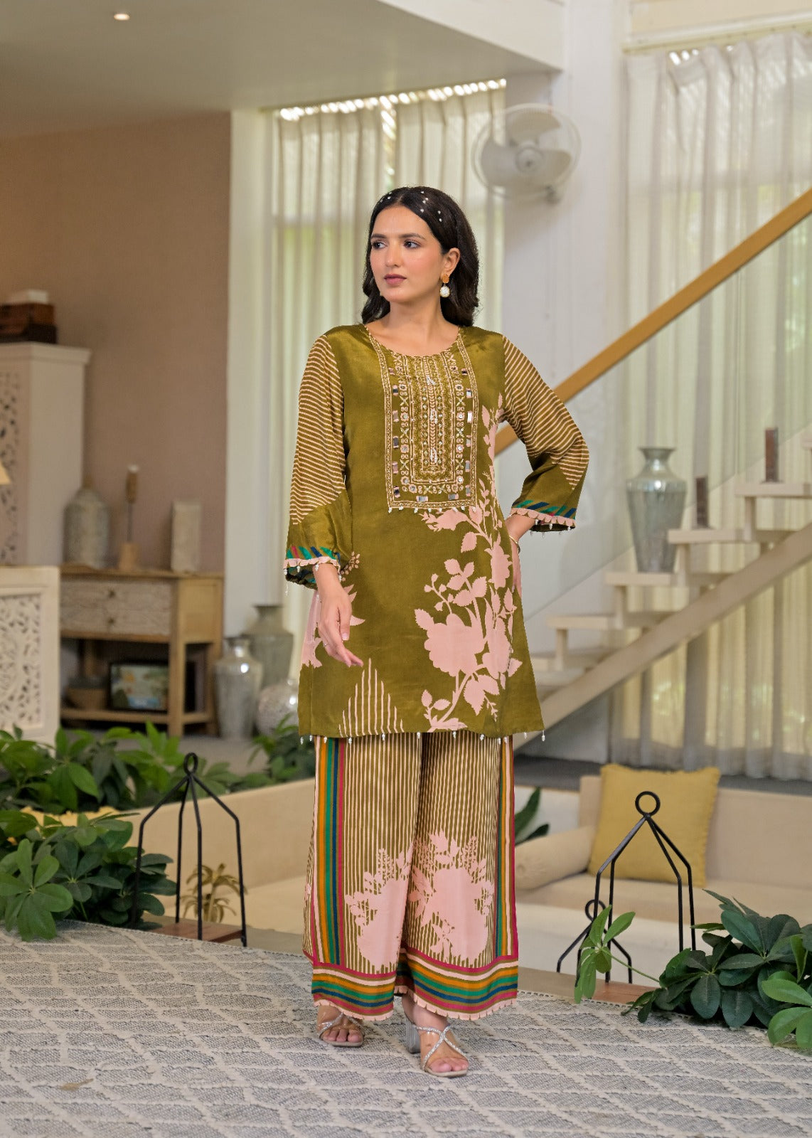 Natural crape smart two piece cordset (C497)