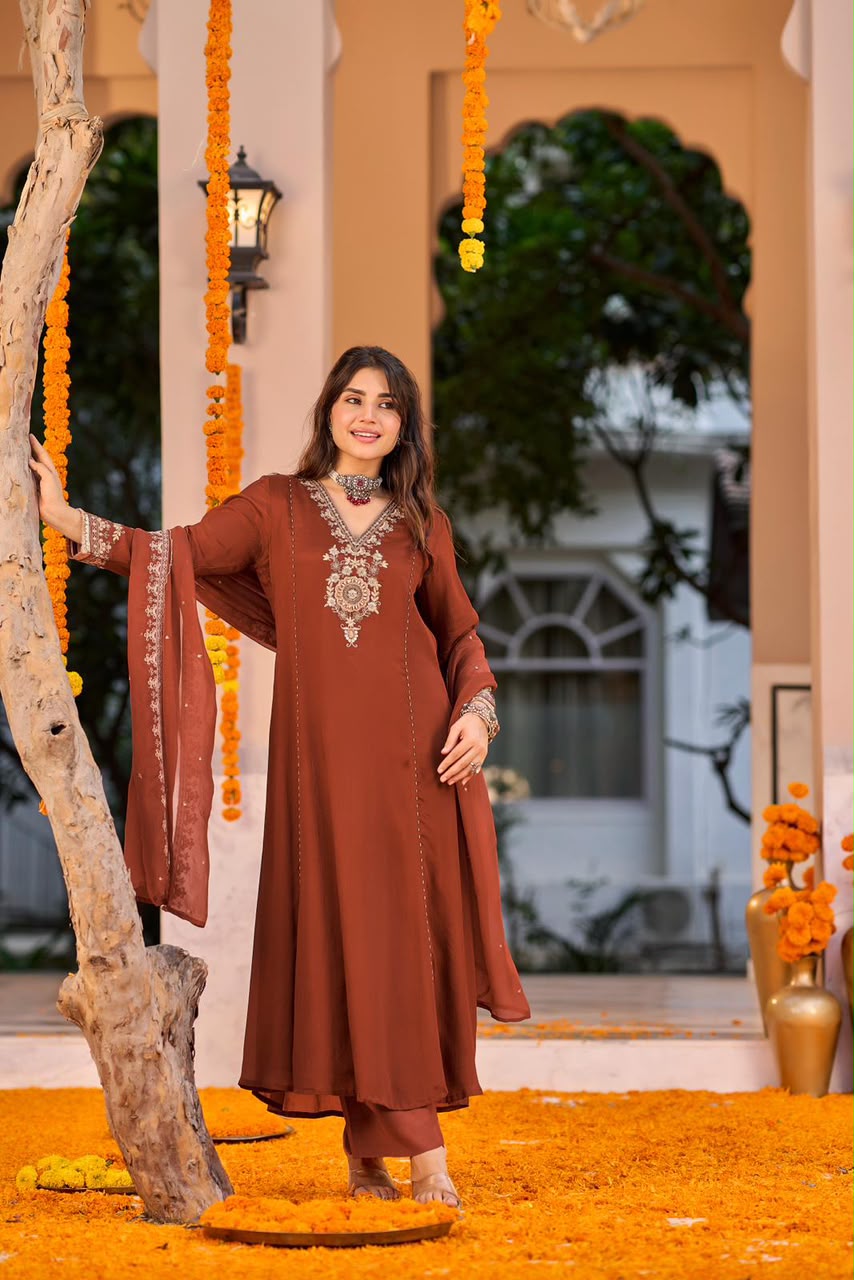 Pure chinnon with lining A line pattern three piece set (C798)
