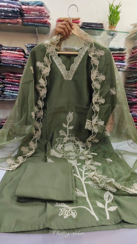 Green Roman silk with mul lining full thread work three piece set (A785)