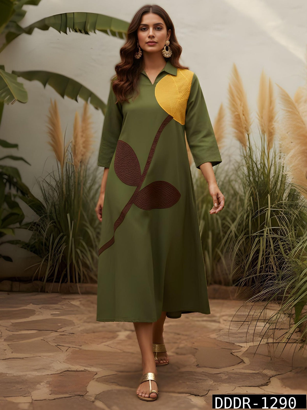 One piece dress with thread embroidery (B776)