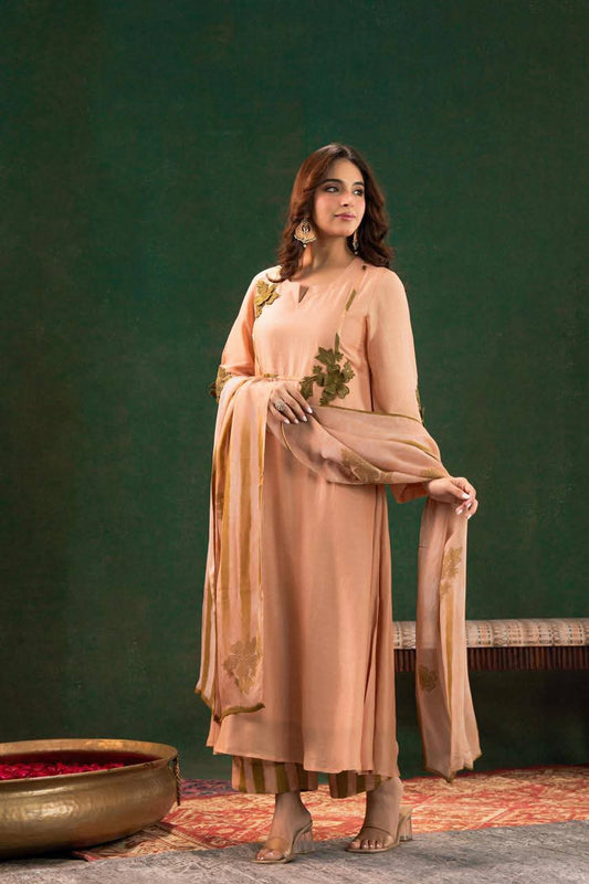 Premium mul silk kurta in digital print with linen striped  pants and organza dupatta (A936)