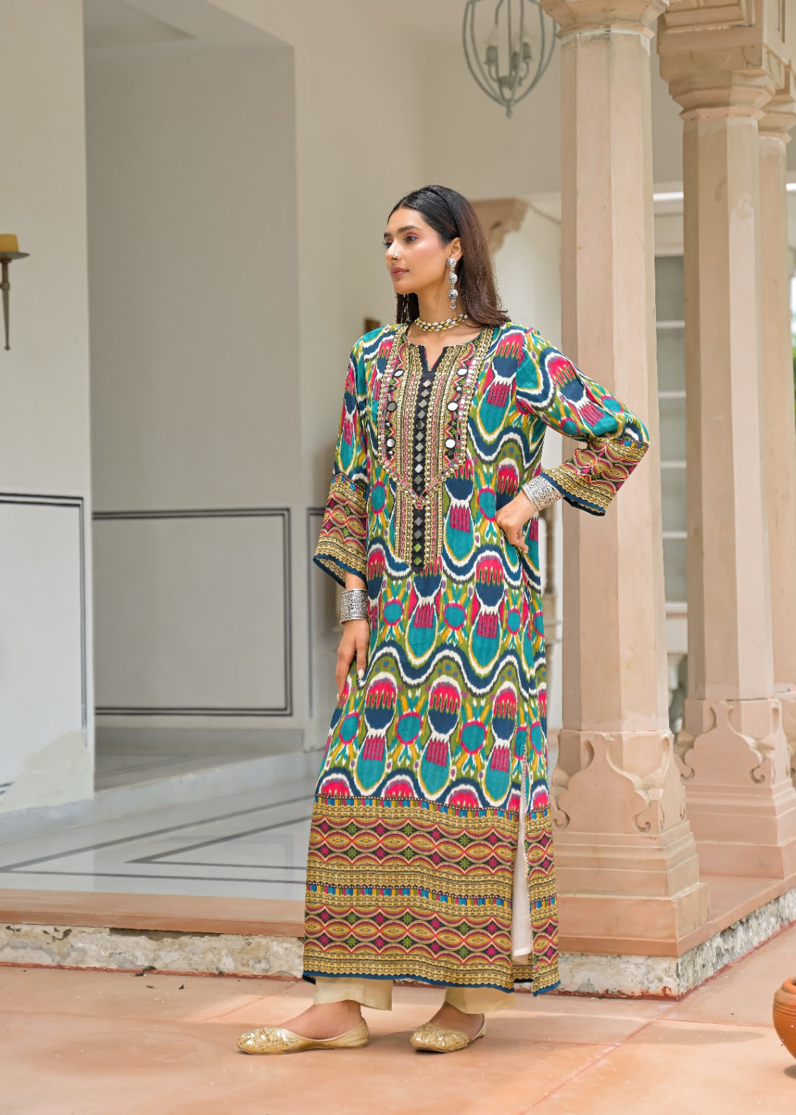 Crape with lining smart pakistani pattern two piece cordset (S295)