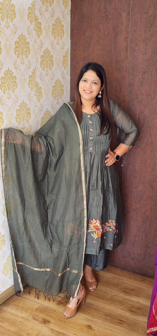 Green pure mul chanderi with cotton lining three piece set (P862)