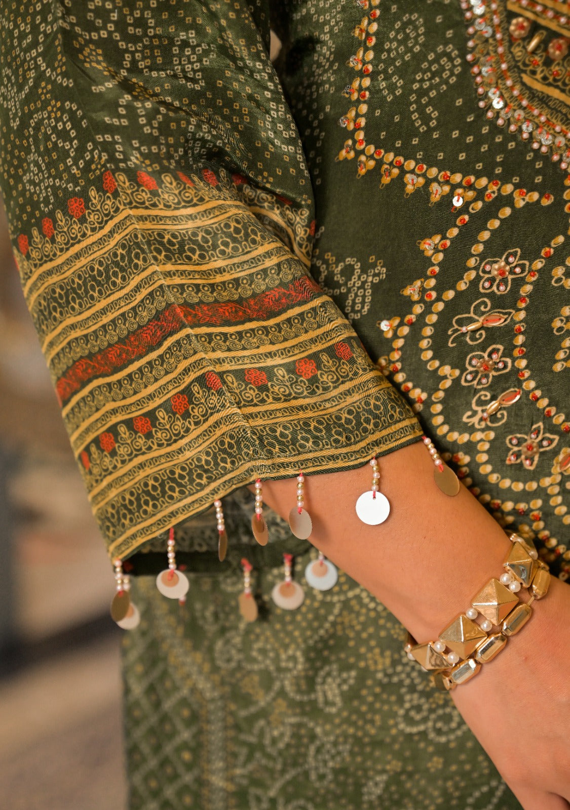 Natural crape with lining pakistani pattern two piece cordset length 54 inch (S306)