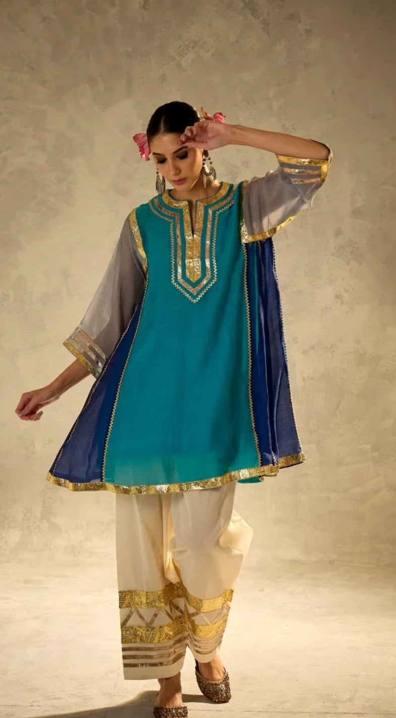 Choka style pure muslin with mul lining and paired with farshi salwar smart two piece set (look fit advice to go one size down and fit upto 46) (B305)