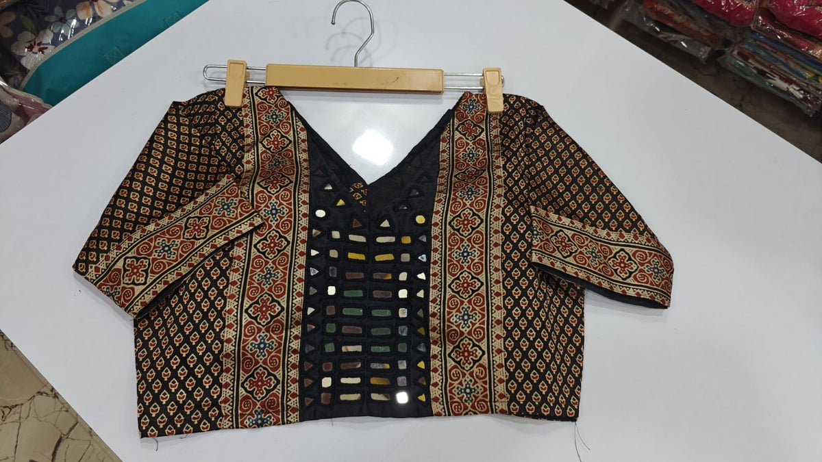 Mashroo silk with lining paded   (F113)