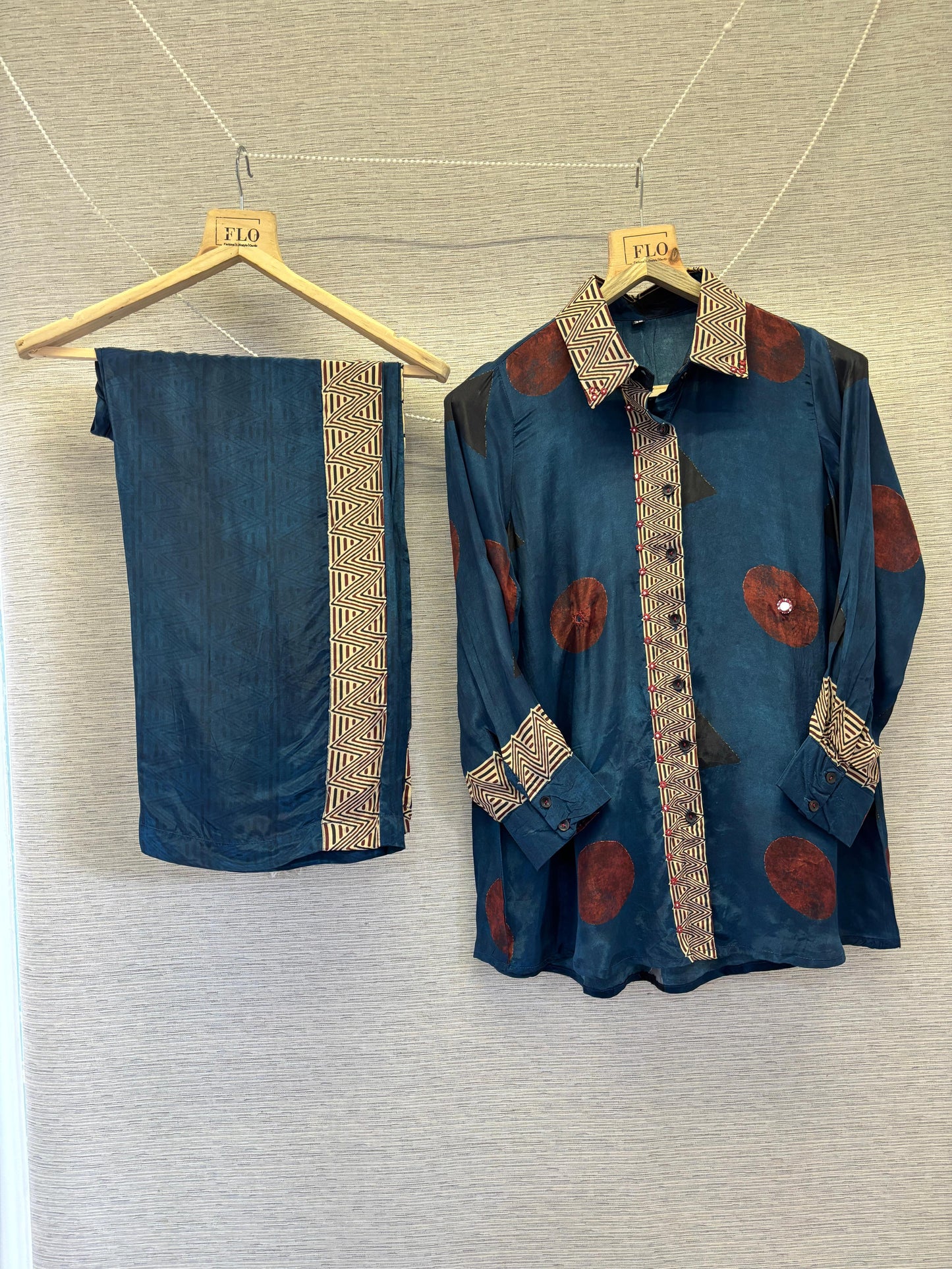 Natural crape smart two piece cordset (C195)