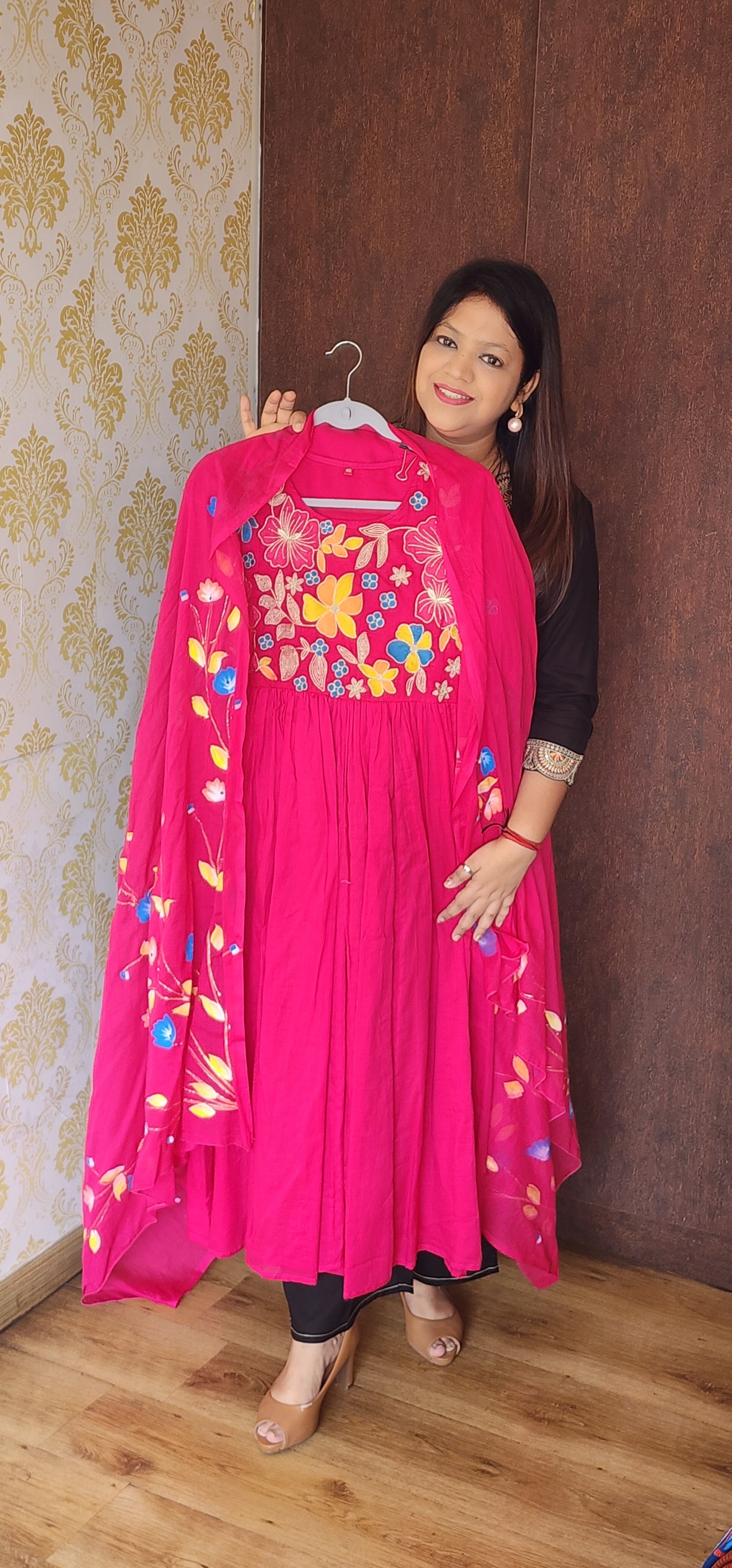 Rani pink mul cotton with full embroidery and brush paint dupatta thre