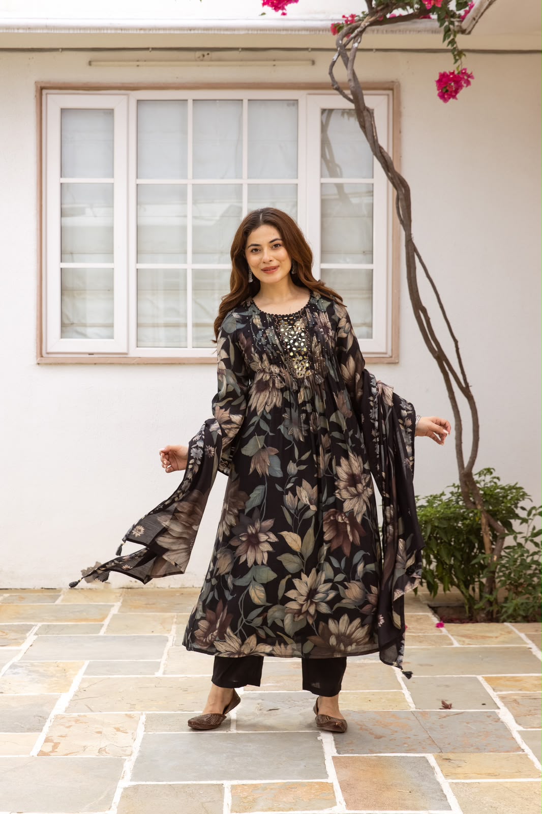 Mul chanderi with lining very beautiful digital print smart three piece set (S371)