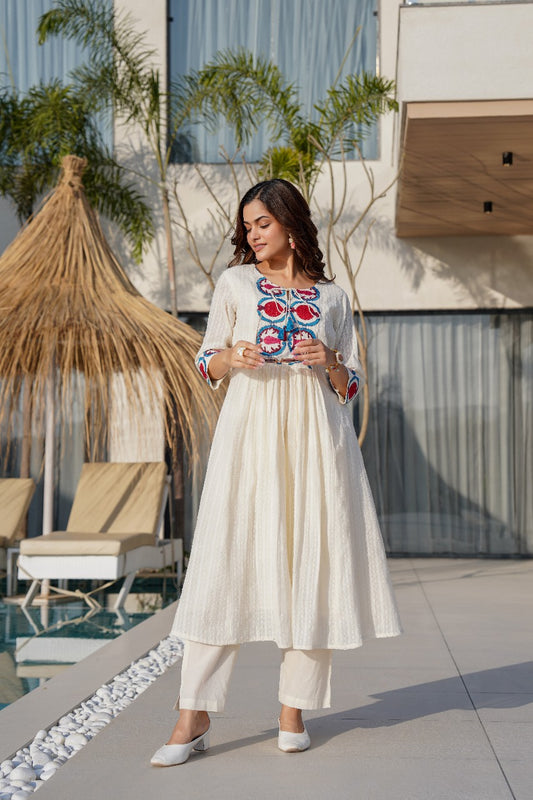 Off white fully thread work two piece cordset (A296)