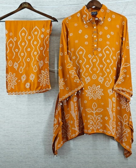 Stylish bandani print two piece pure crape cordset (C403)