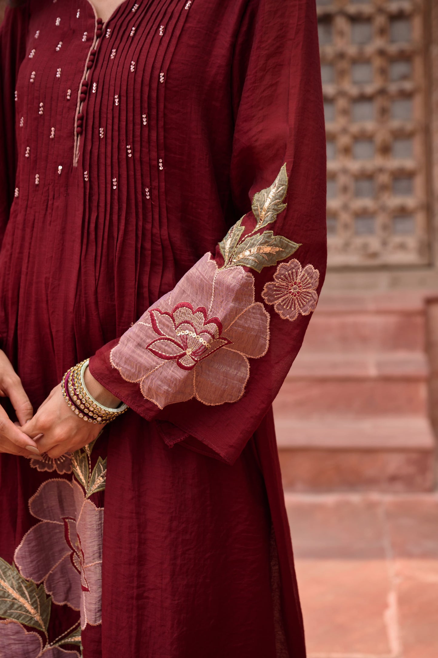 Mahroon mul chanderi applique work three piece set (A1009)