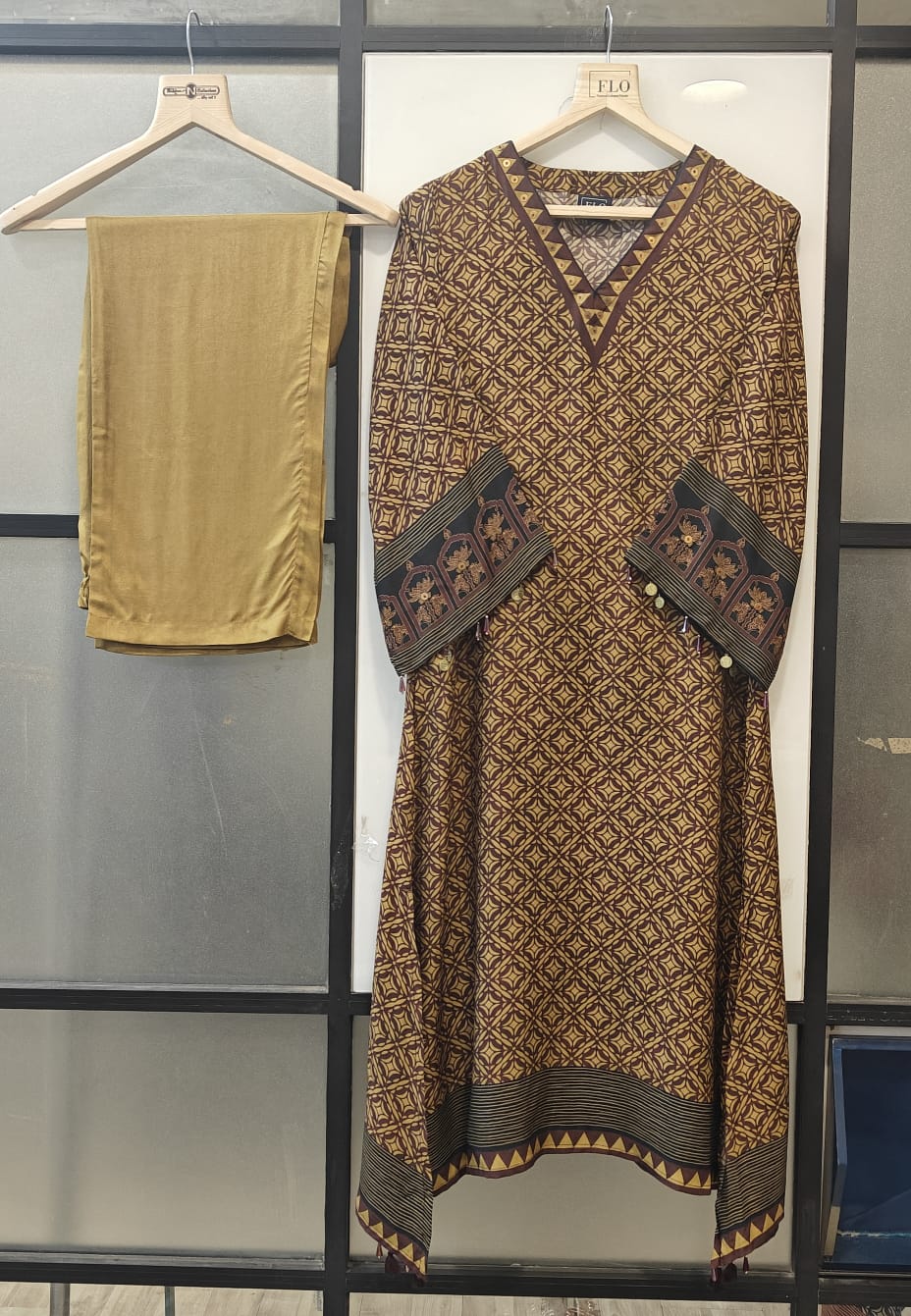 Pure crape smart two piece cordset (B681)