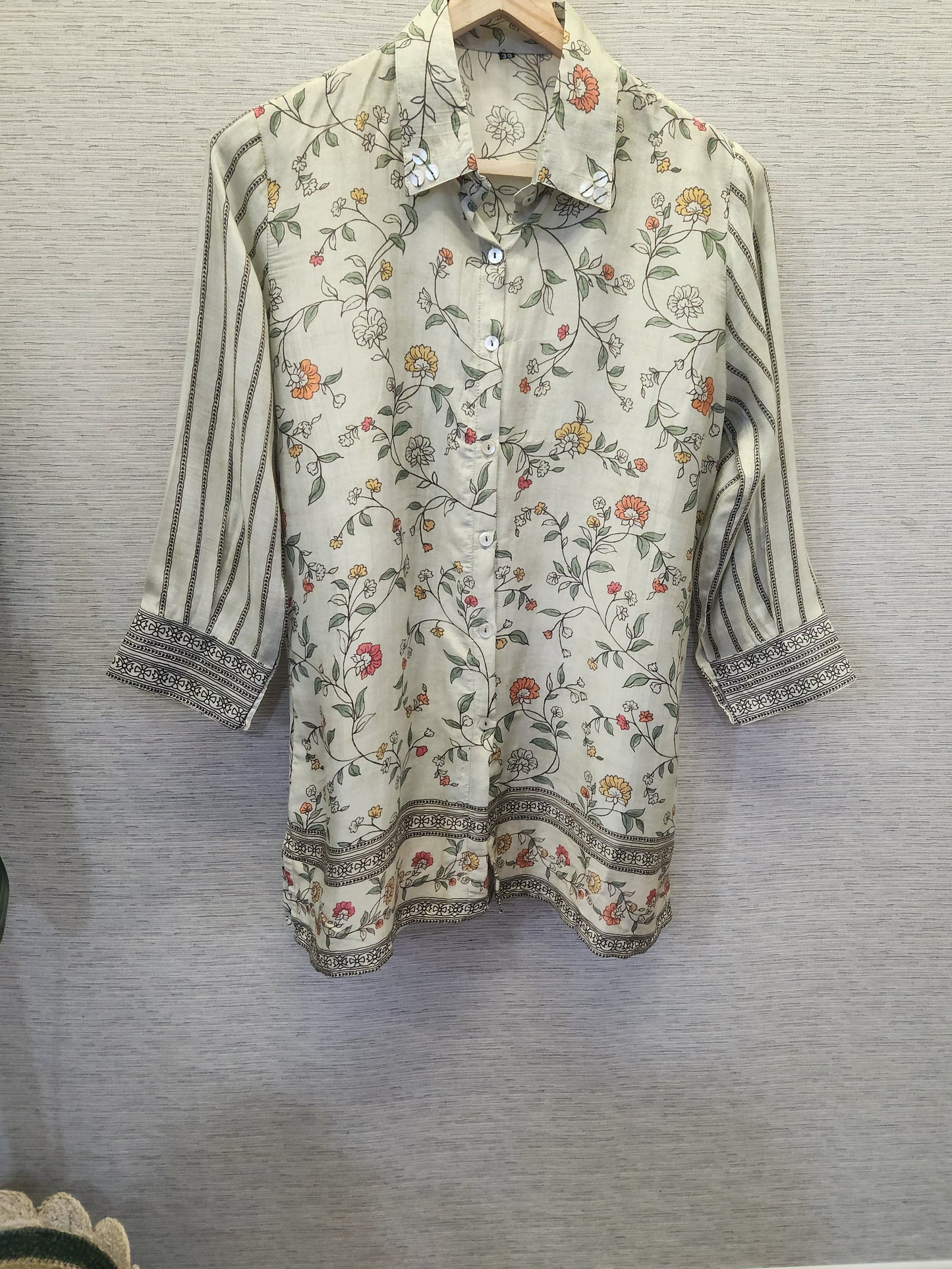 Pure muslin smart top length 31 inch (A1892)