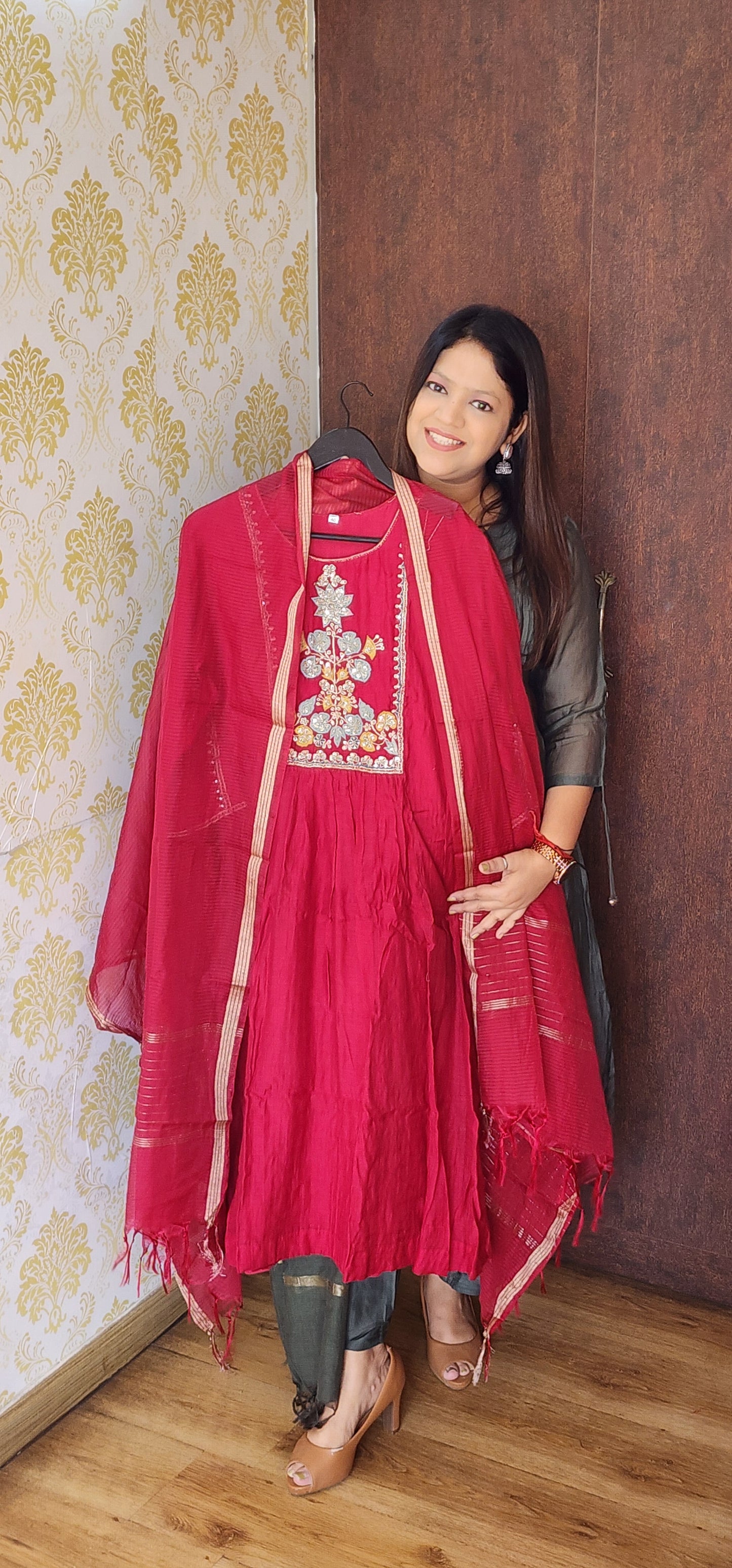 Red pure mul chanderi three piece set (P857)