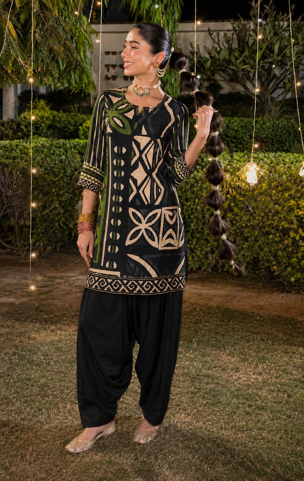 Crape two piece cordset with farshi salwar (C625)