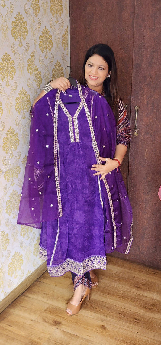 Purple soft organza full flared anarkali (P1048)