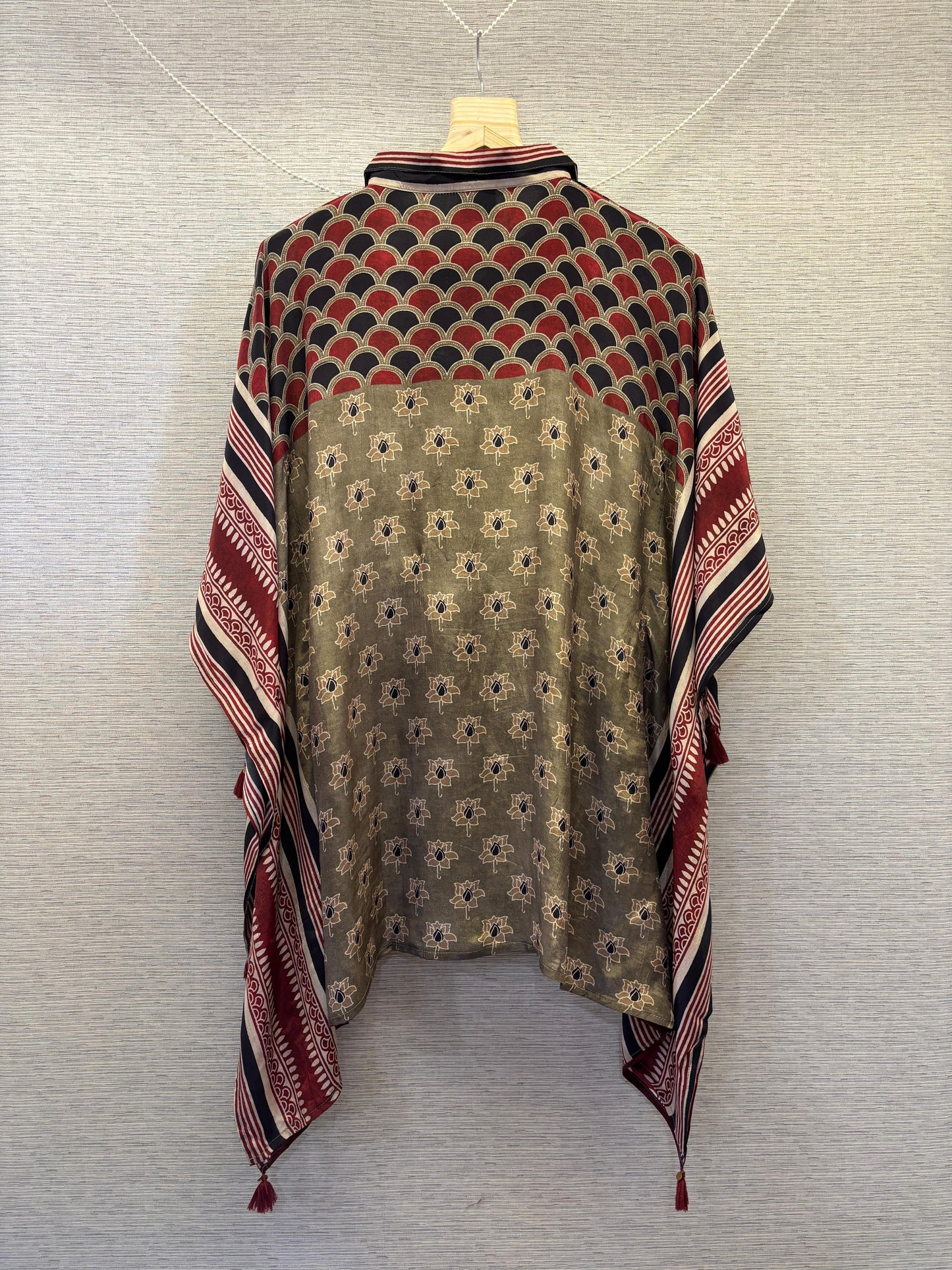 Pure muslin silk kaftan style top loose fit upto 46 size (S198)