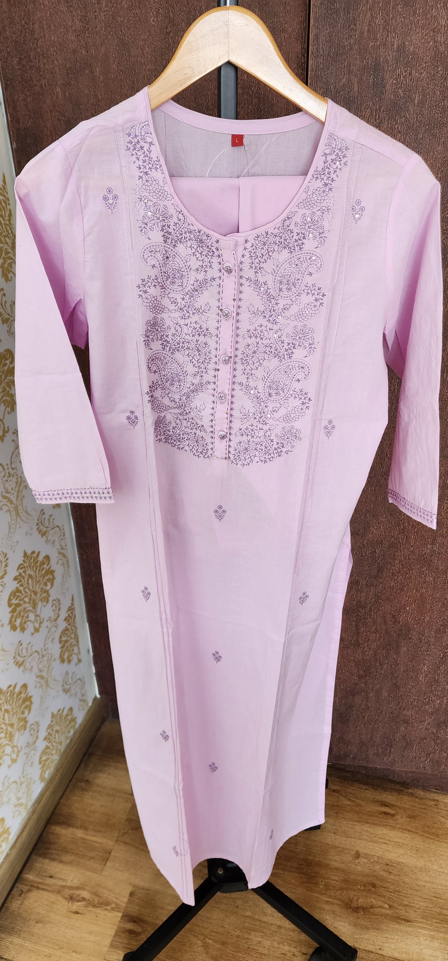 Lilac chikankari kurta with pant (P406)